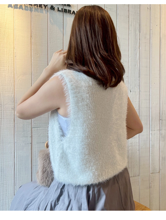 ラメ入りフリンジシャギーノースリーブニット【7f-831-05783】